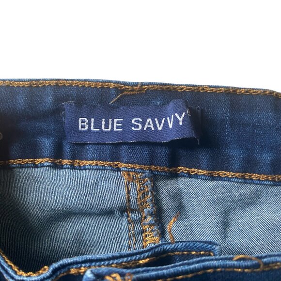 Blue Savvy women's 14 dark wash blue cuffed ripped button zip stretchy shorts - Picture 4 of 6